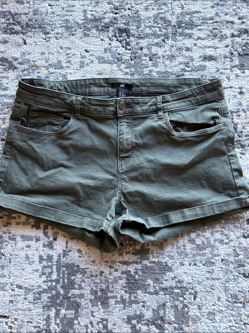 H&M Women's Olive Green Denim-Style Short Shorts